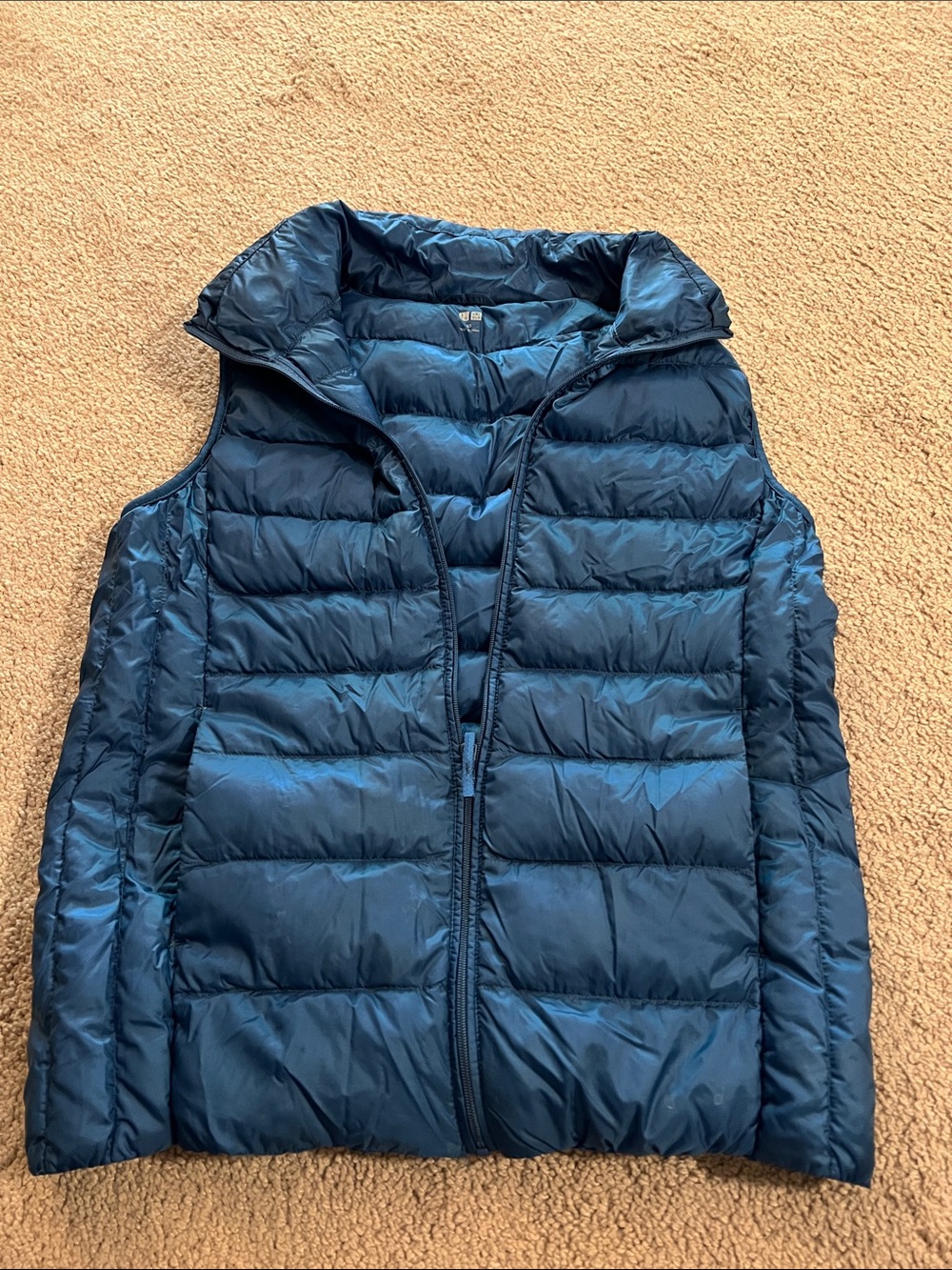 Uniqlo Navy Quilted Puffer Vest